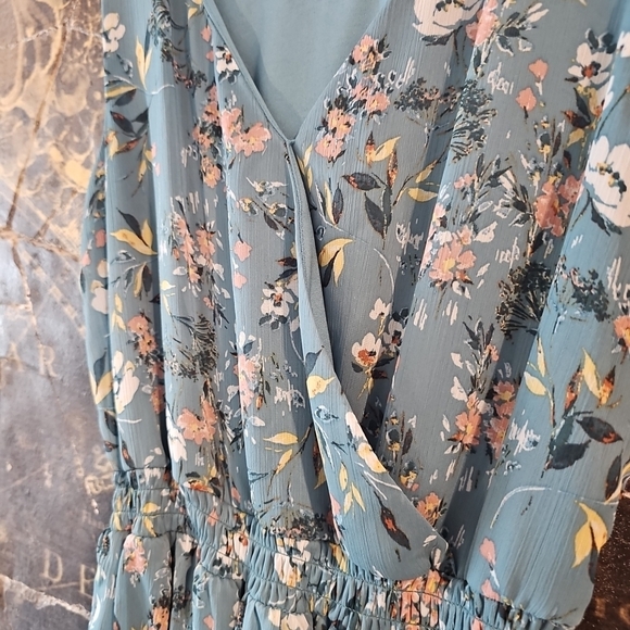 Womens Dress Size S V-Neck Teal Floral iZ Byer - Picture 3 of 5